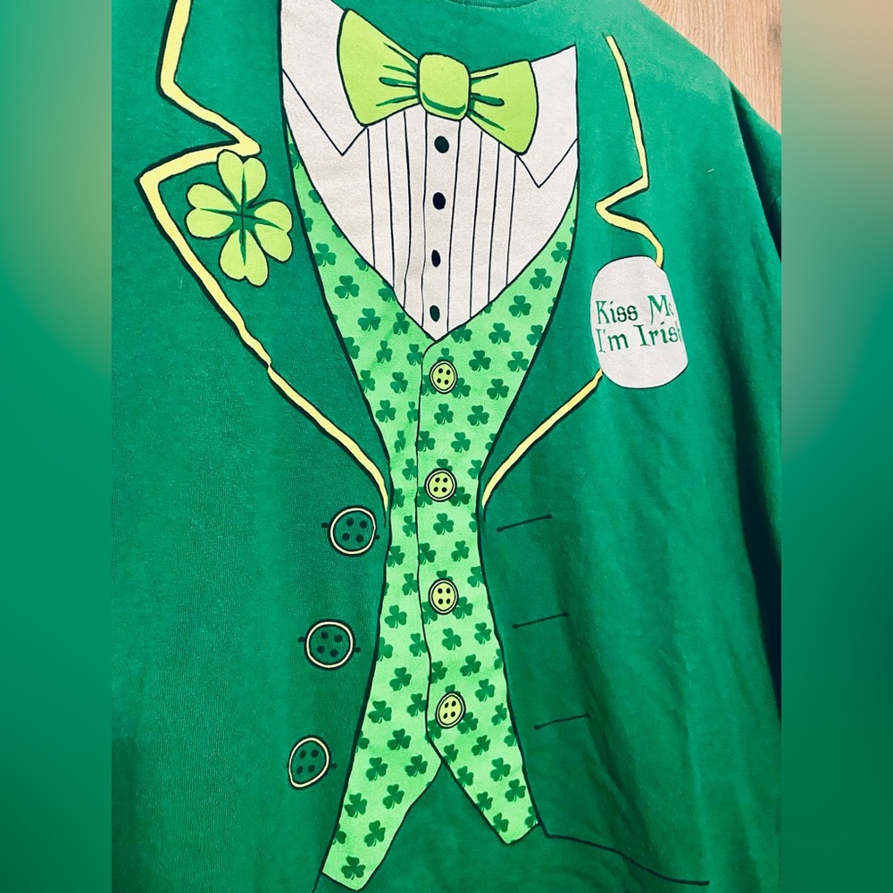St. Patrick's Day Graphic T-Shirt - Picture 4 of 4